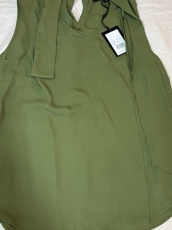 DKNYC Tops - DKNYC Olive Green V-Neck Tie-Shoulder Camisole